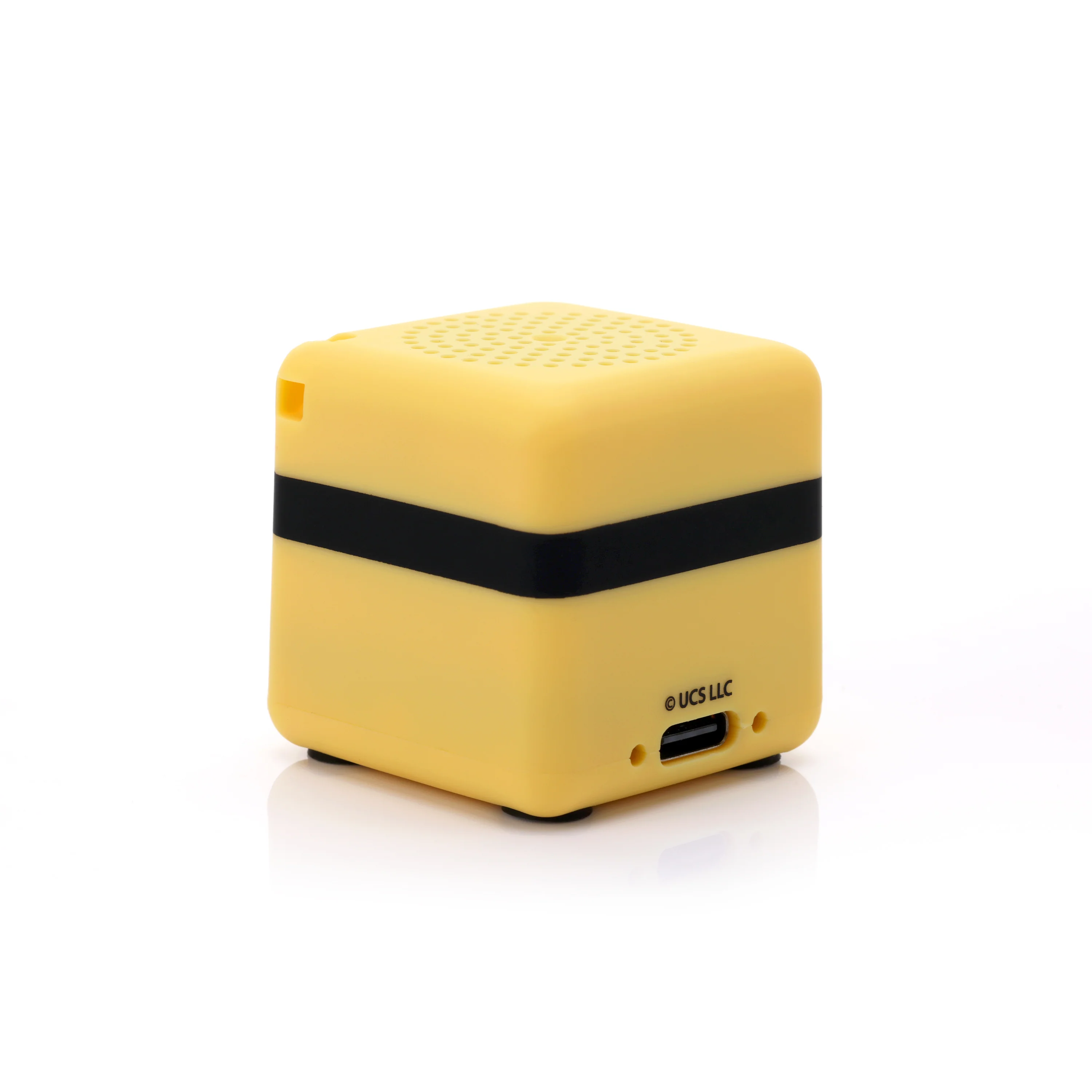 Bitty Box Minions Bluetooth Speaker - 1 count - Image 3