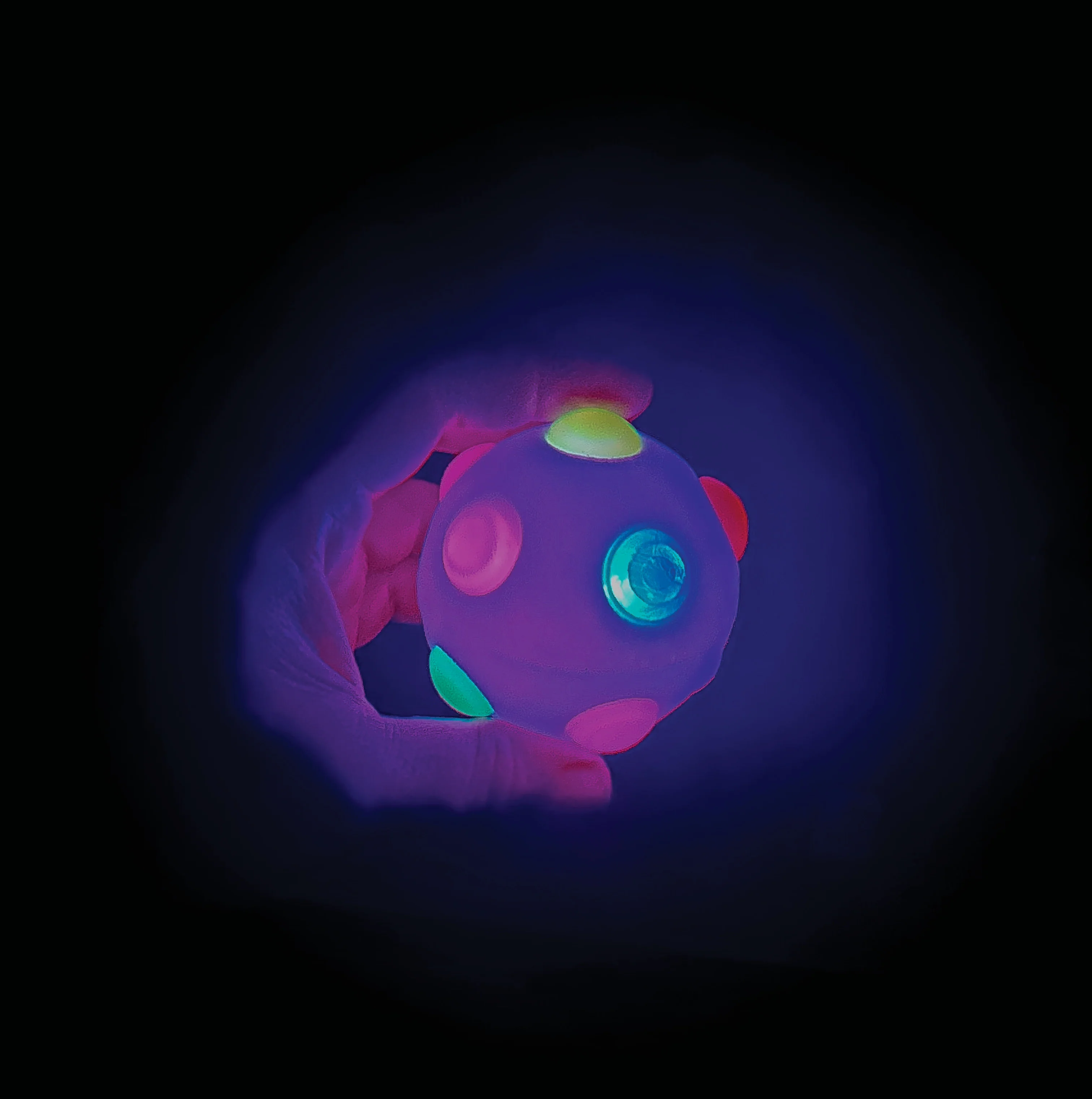 Light Up Crazy Ball - Image 3
